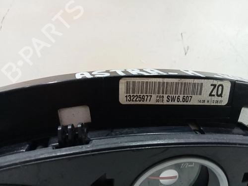 Cockpit OPEL ASTRA H GTC (A04) 1.9 CDTI (L08) | BP27307813C47 