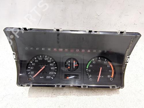 Compteur de vitesse RENAULT 18 Variable (135_) 2.0 (1353) (105 hp) 32700856