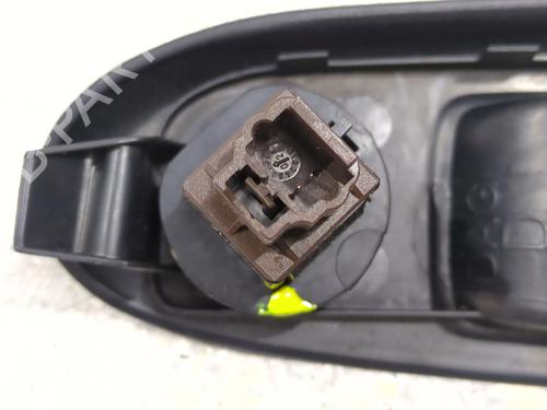 Right front window switch RENAULT CLIO II (BB_, CB_) 1.5 dCi (B/CB07) | BP29394003I26 