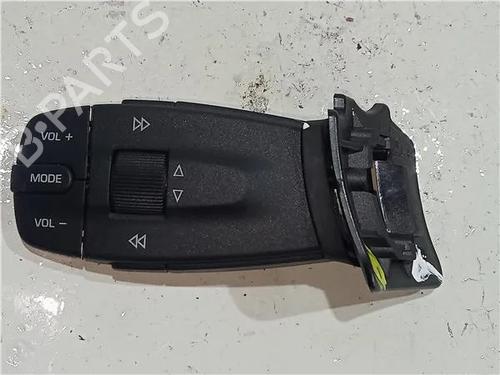 Used Switch SEAT IBIZA IV SC (6J1, 6P5) 1.4 TDI (80 hp) 23922278