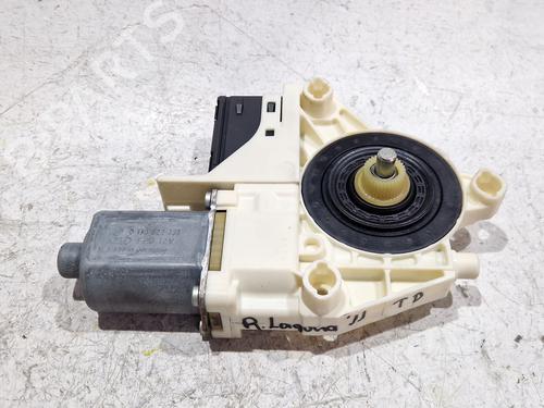 Used Right rear window motor RENAULT LAGUNA III (BT0/1) 1.5 dCi (BT00, BT0A, BT0T, BT1J) (110 hp) 30526776