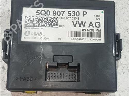 Used Electronic module AUDI A3 (8V1, 8VK) 2.0 TDI (150 hp) 23921683