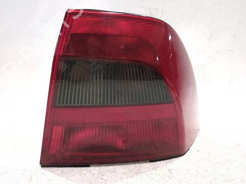 Piloto trasero derecho OPEL VECTRA B (J96) 2.0 i 16V (F19) (136 hp) 32669111