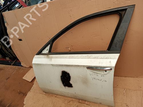 Used Left front door Left front door ALFA ROMEO 159 Sportwagon (939_) 2.4 JTDM Q4 (939BXM2B) (210 hp) 40005985 40005985
