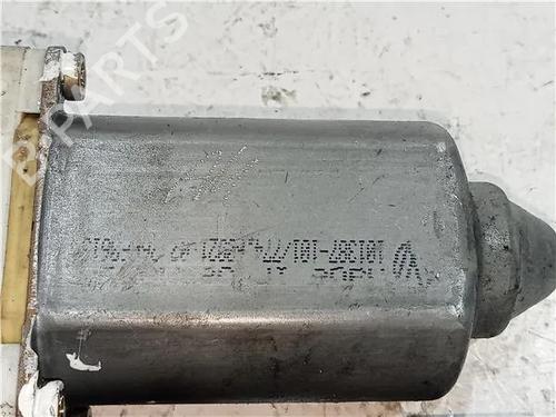 Left front window motor SEAT LEON (1P1) 2.0 TDI 16V | BP23911755E21 