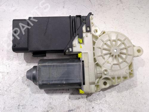 Used Right front window motor Right front window motor SEAT LEON (1M1) 1.9 TDI (110 hp) 33605928 33605928