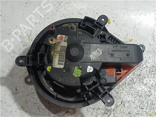 Used Heater blower motor CITROËN XANTIA (X1_, X2_) 1.9 D (69 hp) 23915801