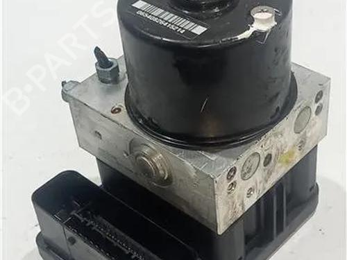 Used ABS pump BMW 3 (E90) 325 i (218 hp) 23919082