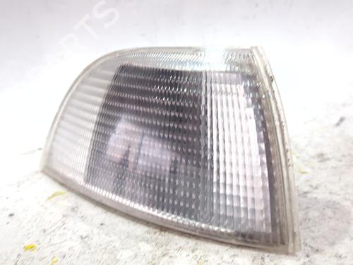 Used Right side indicator Right side indicator 39493947 39493947