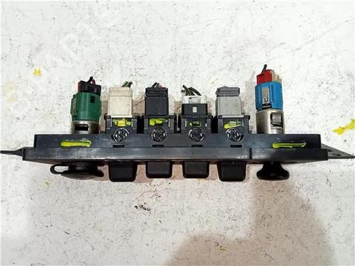Switch JEEP CHEROKEE (XJ) 2.5 TD 4x4 | BP23906952I30 