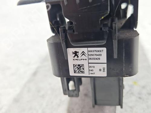 Left front window switch CITROËN C3 II (SC_) 1.4 HDi 70 (SC8HZC, SC8HR0, SC8HP4) | BP29998672I27