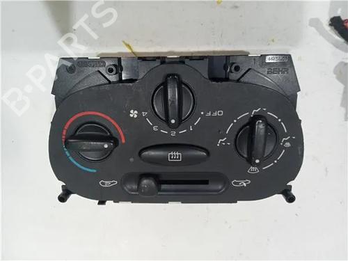AC-Styringsenhed/Manøvreenhed PEUGEOT 206 Hatchback (2A/C) 1.4 HDi eco 70 (68 hp) 23932479