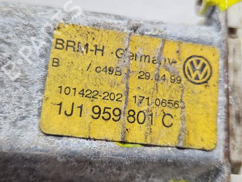 Left front window motor VW GOLF IV (1J1) 1.9 TDI | BP30480457E21