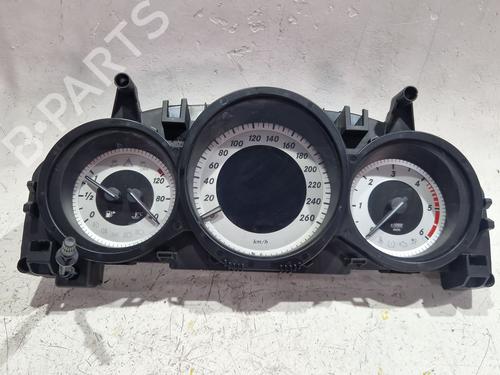 instrument-cluster-mercedes-benz-c-class-w204-2007-2008-2009-2010-2011-2012-2013-2014-2015-36499746 main image