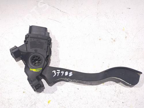 Used Pedal FORD TRANSIT CONNECT (P65_, P70_, P80_) 1.8 TDCi (110 hp) 23926737
