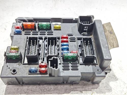 Used Fuse box PEUGEOT 807 (EB_) 2.2 HDi (128 hp) 30385036