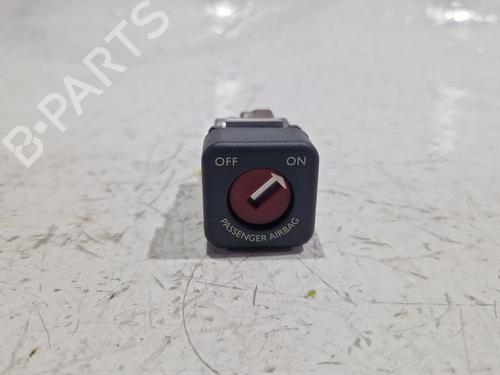 Interruttore Interruttore CITROËN C3 II (SC_) 1.4 VTi 95 (95 hp) 34622166 34622166