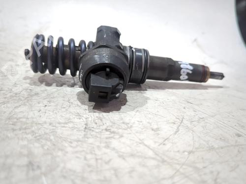 Injector VW GOLF V (1K1) 1.9 TDI 4motion | BP26922904M100 
