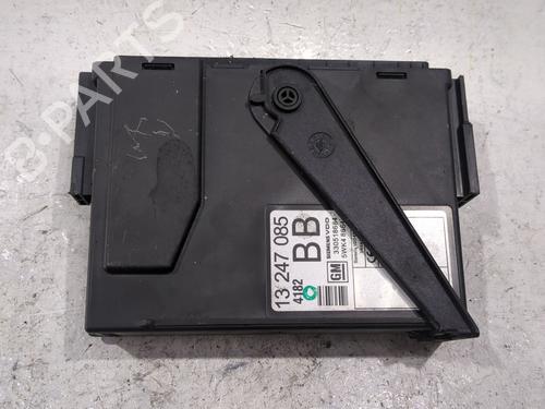 Módulo eletrónico Módulo eletrónico OPEL COMBO Tour 1.7 CDTI 16V (101 hp) 33607880 33607880