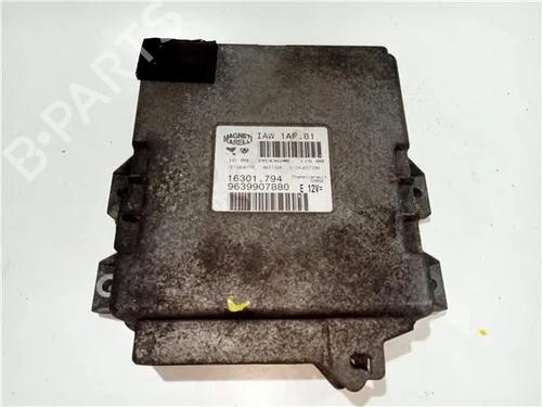 Used Electronic module PEUGEOT 206 Hatchback (2A/C) 1.1 i (60 hp) 23929253