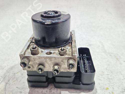 Używane Pompa ABS OPEL ASTRA H (A04) 1.6 (L48) (105 hp) 29877501