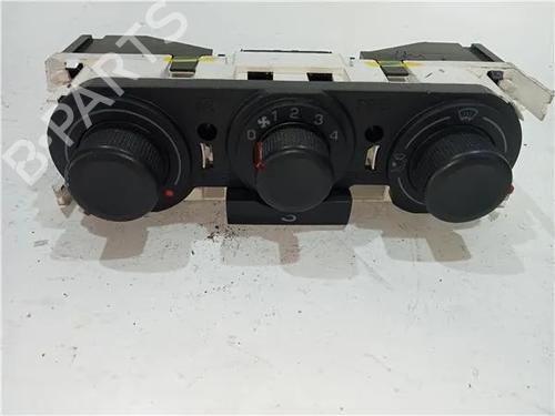 Used Climate control SEAT IBIZA III (6L1) 1.9 TDI (131 hp) 23932712