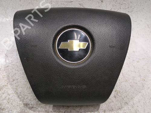 Used Driver airbag CHEVROLET CAPTIVA (C100, C140) 2.0 D 4WD (150 hp) 32657552