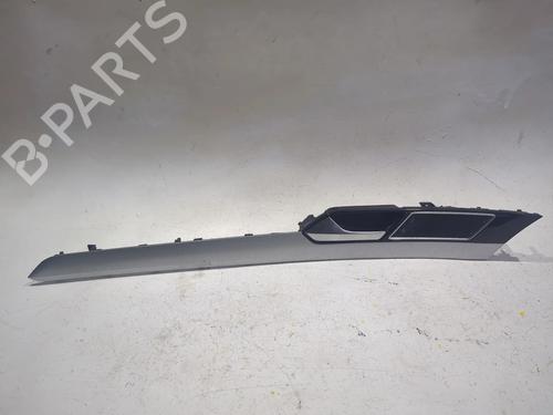 Used Front left interior door handle VW PASSAT B8 Variant (3G5, CB5) 2.0 TDI (150 hp) 23902616