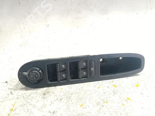 Used Left front window switch Left front window switch ALFA ROMEO 159 (939_) 1.9 JTDM 16V (939AXC1B, 939AXC12) (150 hp) 40063209 40063209