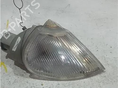 Used Right front indicator RENAULT LAGUNA I (B56_, 556_) 2.2 D (B56F/2) (83 hp) 23921733