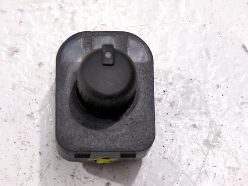 Commande retroviseurs AUDI A6 C6 (4F2) 3.0 TDI quattro (233 hp) 31882266