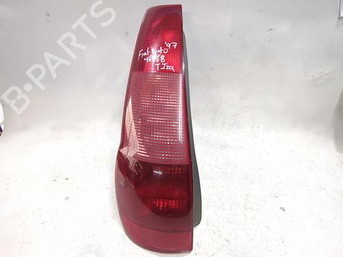 Used Left taillight FIAT PUNTO (176_) 60 1.2 (176AP, 176AR, 176AQ, 176BB) (60 hp) 32424588
