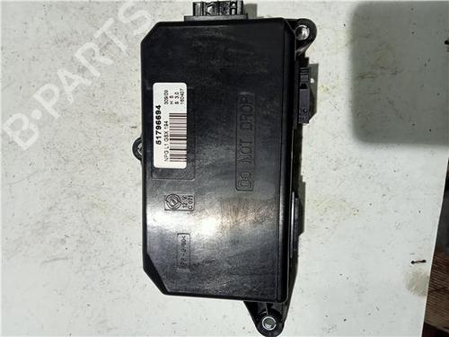 Used Comfort control module FIAT CROMA (194_) 1.9 D Multijet (194AXC1B, 194AXC12) (150 hp) 23929217