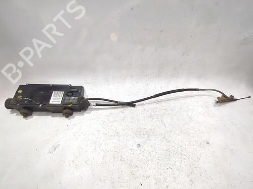 Used Electric handbrake RENAULT SCÉNIC II (JM0/1_) 1.5 dCi (JM1E, JM16) (106 hp) 32010289