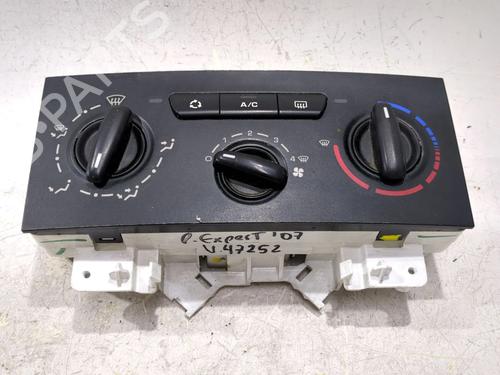 Climate control PEUGEOT EXPERT Van (VF3A_, VF3U_, VF3X_) 2.0 HDi 120 | BP27713013I5 