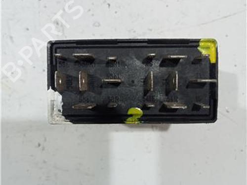 Fuse box AUDI TT (8N3) 1.8 T | BP23917589E1 
