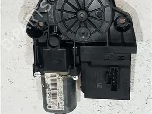 Portierruitmotor rechtsvoor RENAULT MEGANE III Hatchback (BZ0/1_, B3_) 1.5 dCi (86 hp) 23911625