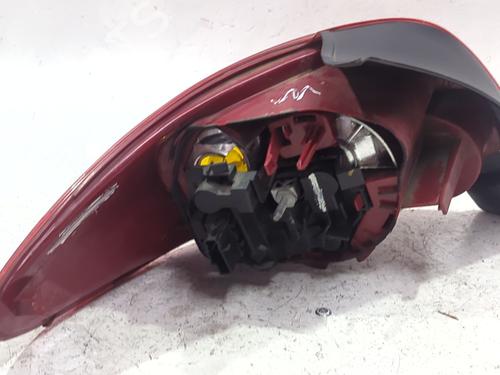 Used Right taillight Right taillight 39493974 39493974