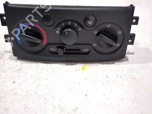 Used Climate control CHEVROLET AVEO / KALOS Hatchback (T200) 1.4 (83 hp) 23926951
