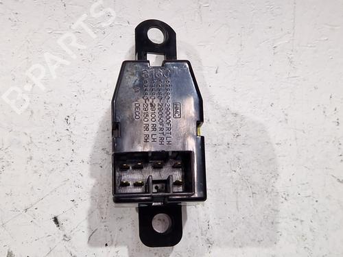 Pulsantiera anteriore destra HYUNDAI LANTRA II (J-2) 1.6 i | BP30000748I26 
