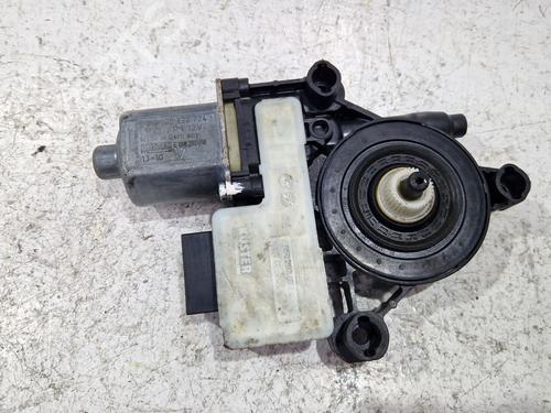 Used Right rear window motor SEAT LEON (5F1) 2.0 TDI (184 hp) 30770231