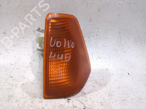 Clignotant avant gauche VOLVO 440 (445) 1.7 Turbo (122 hp) 32010296
