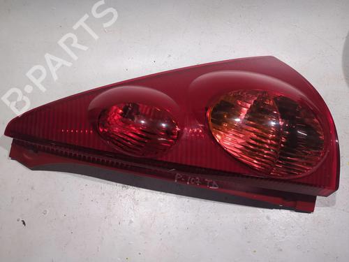 Right taillight PEUGEOT 107 (PM_, PN_) 1.4 HDi | BP23926224C35