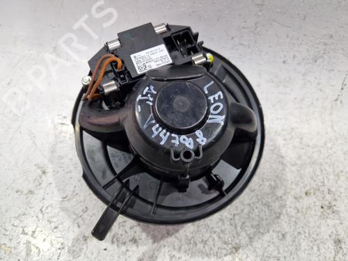 Used Heater blower motor SEAT LEON (1P1) 1.9 TDI (105 hp) 30787409