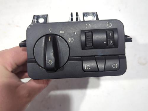 Used Headlight switch BMW 3 (E46) 320 d (136 hp) 23903466