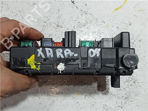 Fuse box PEUGEOT 307 Break (3E) 1.6 HDi 110 | BP23915400E1 