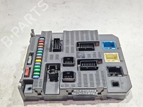Used Fuse box PEUGEOT EXPERT Van (VF3A_, VF3U_, VF3X_) 2.0 HDi 120 (120 hp) 30480445