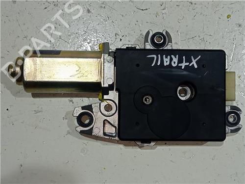 Sunroof engine NISSAN X-TRAIL I (T30) 2.2 dCi 4x4 | BP23923930M60 