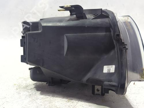 Left headlight BMW 3 Touring (E91) 320 i | BP40282456C28 - Image 2