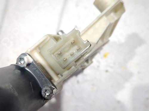 Right rear window motor MERCEDES-BENZ C-CLASS (W204) C 200 CDI (204.001) | BP23902280E22